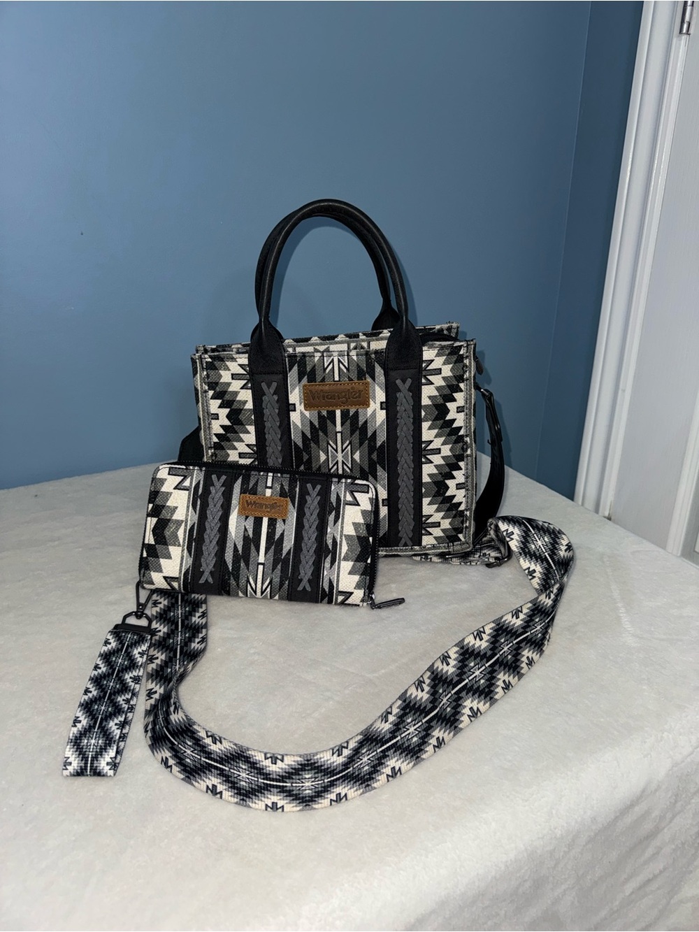 Wrangler Black & White Aztec Satchel with Matching Wallet